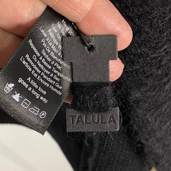 NWOT TALULA x ARITZIA Mohair Merino Wool Blend Black Open Pocket Cardigan XXS - Picture 15 of 16